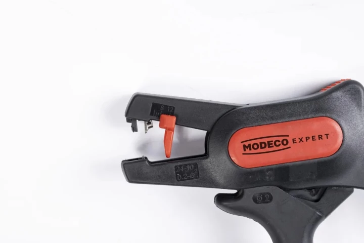 Automatic wire stripping pliers 180 mm 0.2-6 mm2